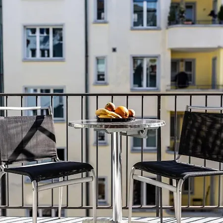 2 Bedroom Close To - D2 Apartment Zurich