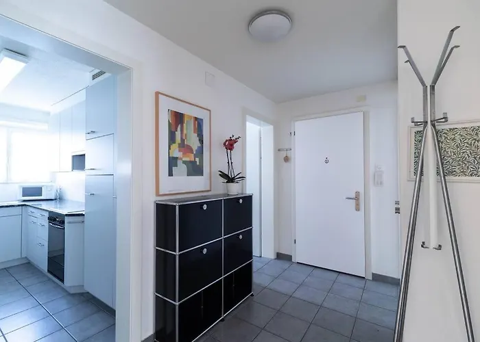 2 Bedroom Close To - D2 * チューリッヒ