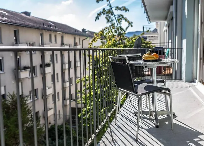 2 Bedroom Close To - D2 アパート チューリッヒ